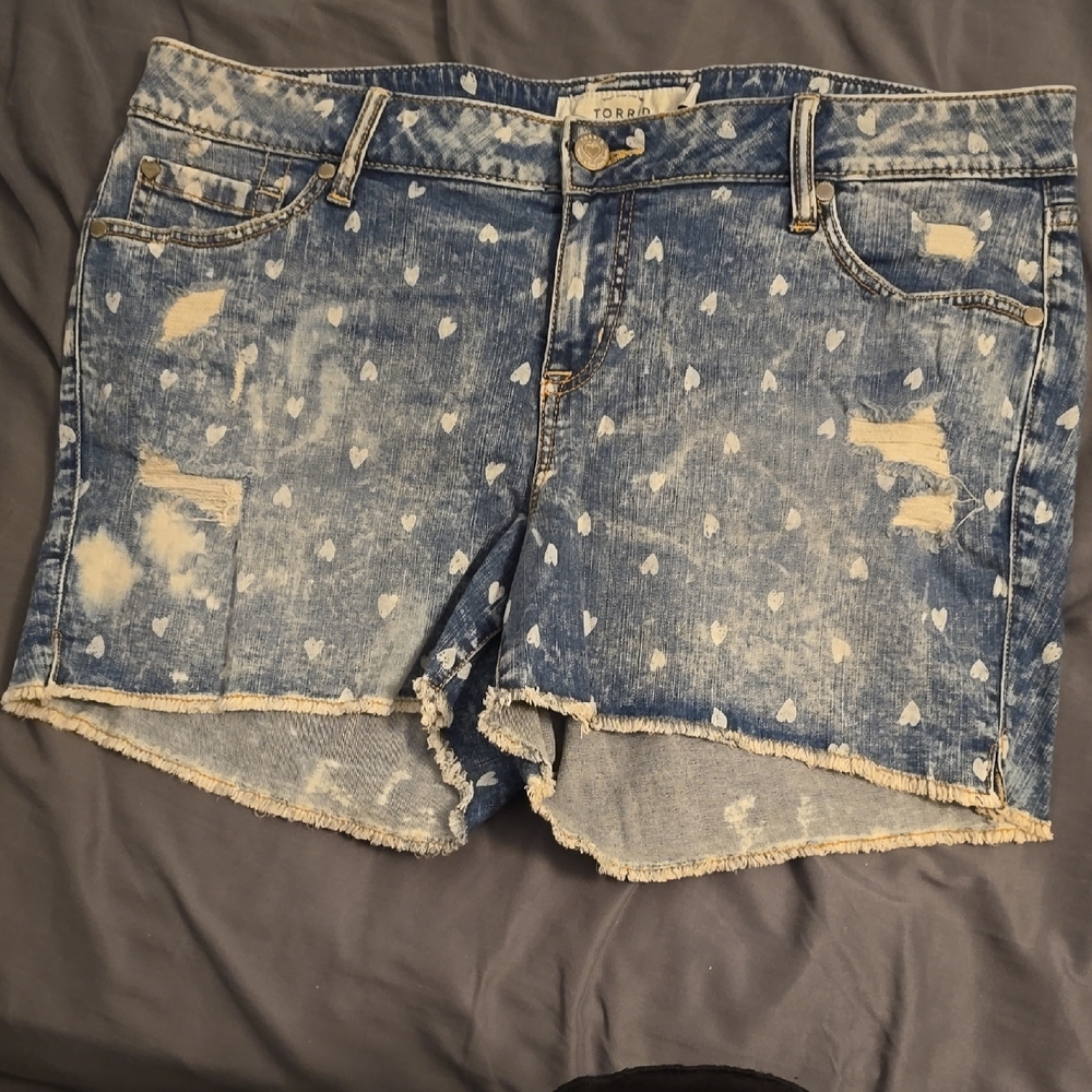 Torrid Light Blue Heart Print Jean Shorts